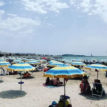 بيت للعطل Un Passo Dal Mare E Dalla Citta. كالياري